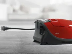 Miele Complete C3 PowerLine Mango Kırmızı - Toz Torbalı Süpürge
